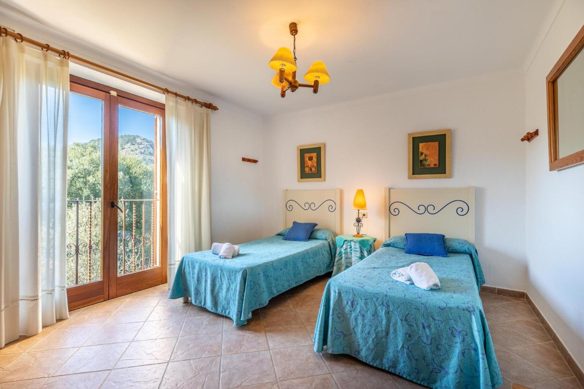 Villa Lolivar Canaves By Vintage Travel Pollença