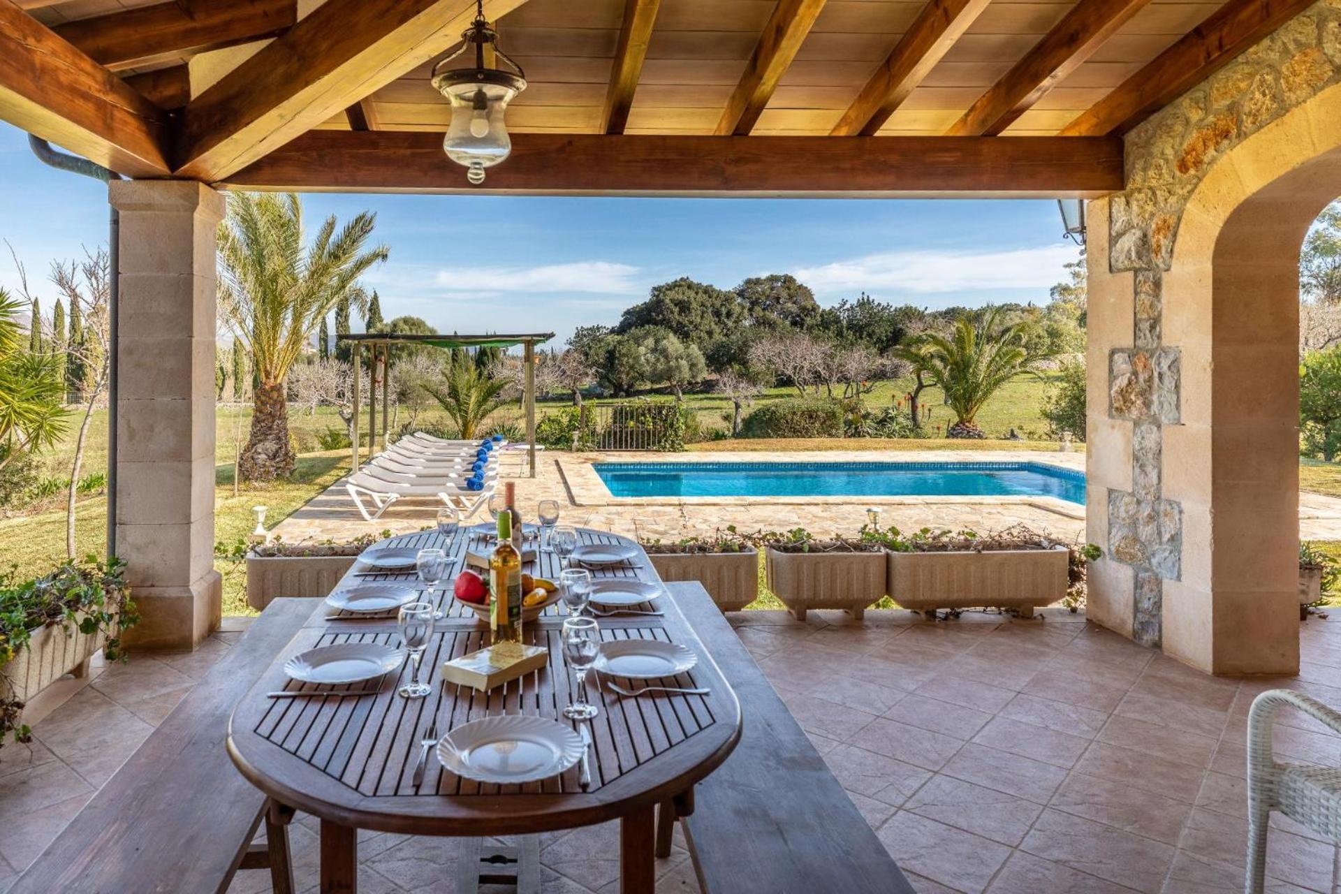 Villa Lolivar Canaves By Vintage Travel Pollença
